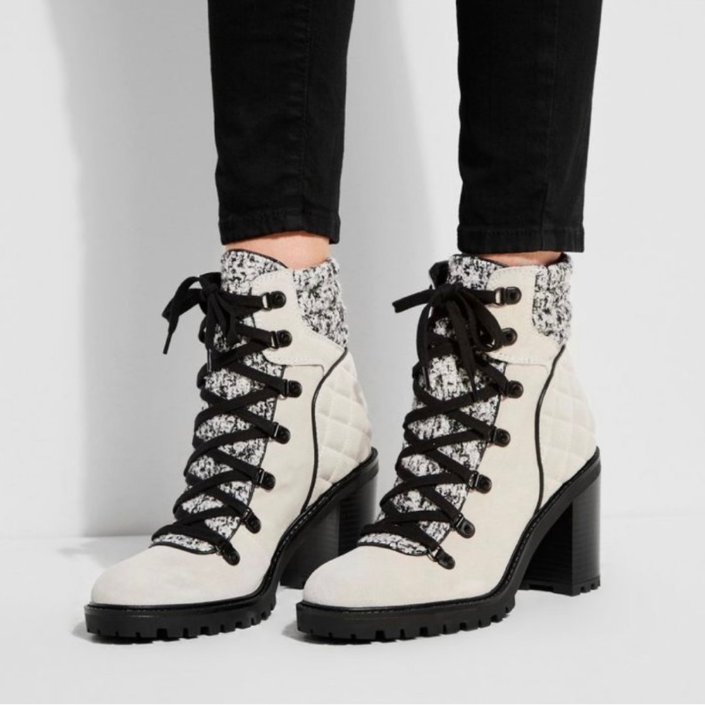 Guess boots
